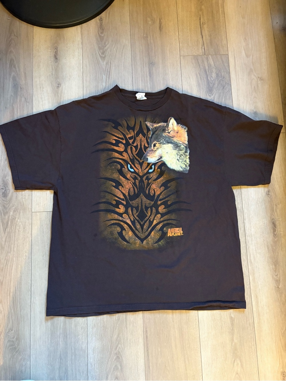 Animal Planet Wolf Graphic Tee in Black with Brown & Tan Print